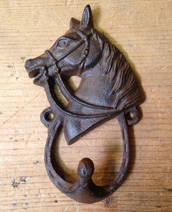 Details about    Rustic Cast Iron.. HORSE HEAD......1 HOOK,,....,IN HORSE SHOE .5.6" x 5" 